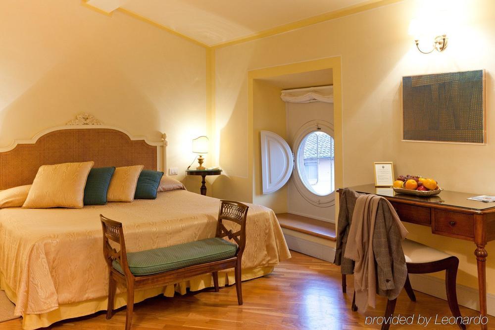 Albergo ปิเอตราซานตา ห้อง รูปภาพ