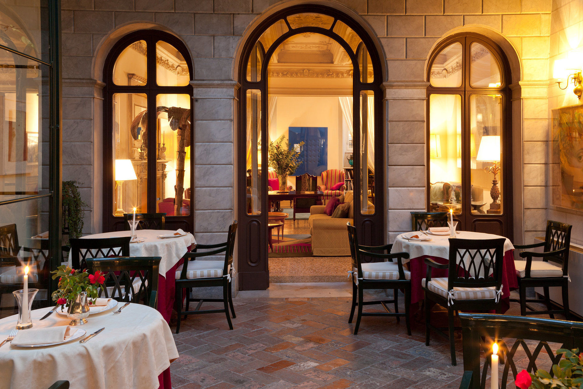 Albergo ปิเอตราซานตา ร้านอาหาร รูปภาพ