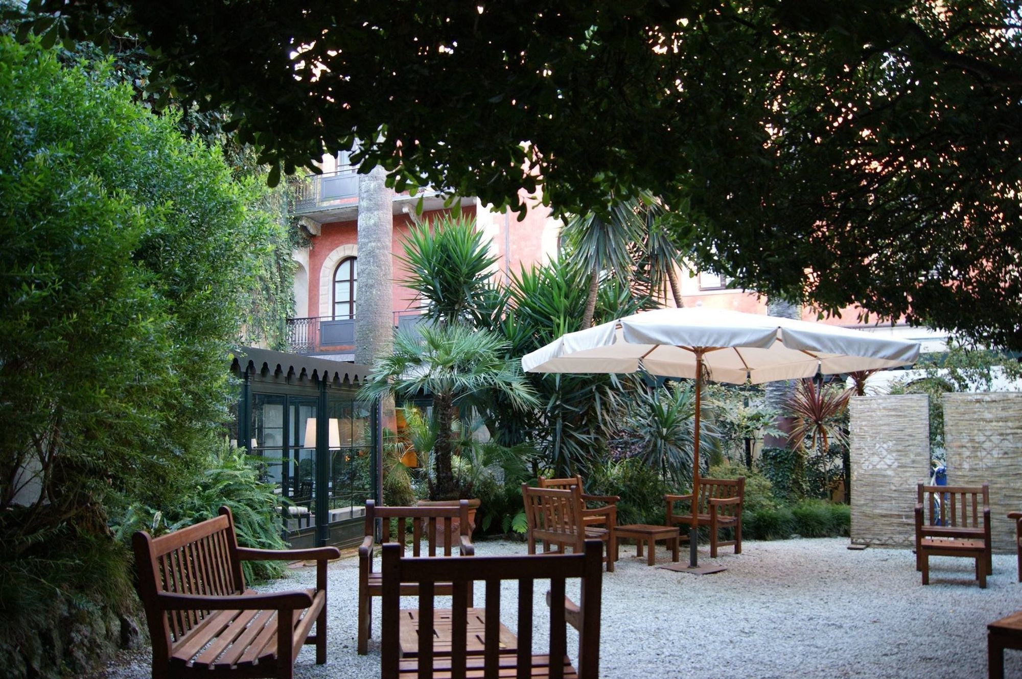 Albergo ปิเอตราซานตา ภายนอก รูปภาพ