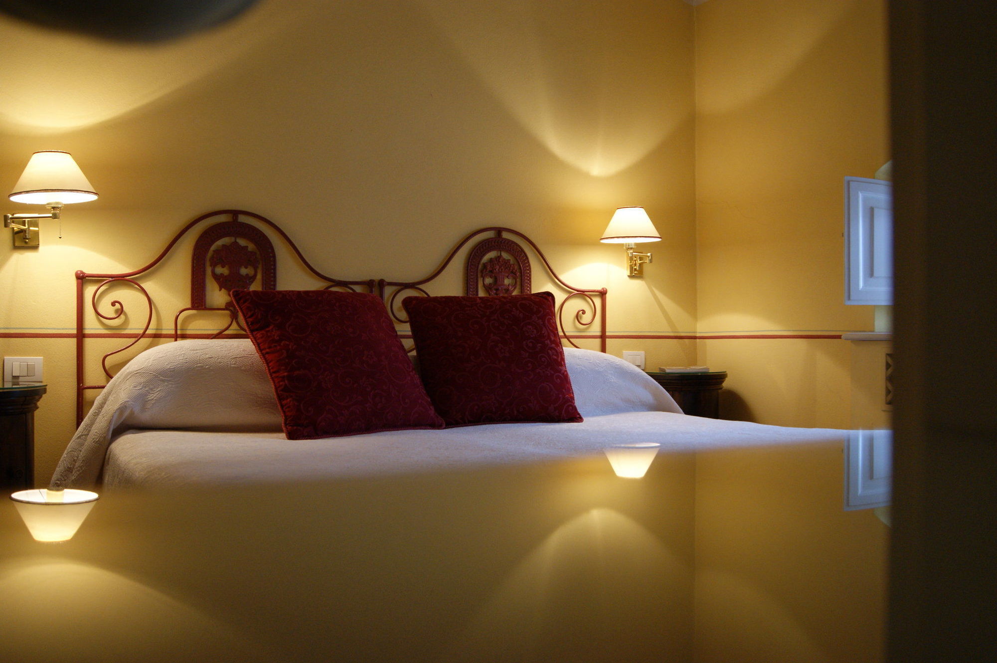 Albergo ปิเอตราซานตา ภายนอก รูปภาพ